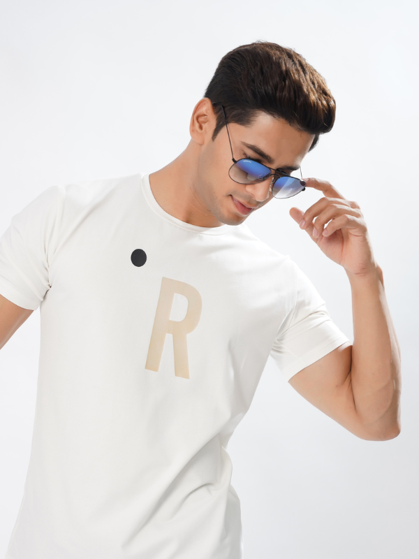 From Aviators to Wayfarers: The Most Popular Unisex Sunglasses Styles - ROYALTAIL