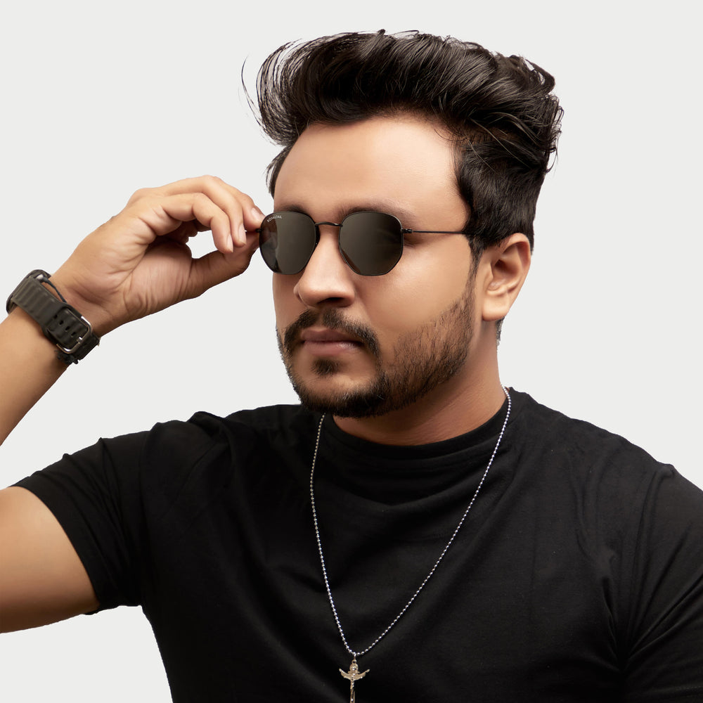 Hexagonal sunglasses for men and women, black frame and black lenses