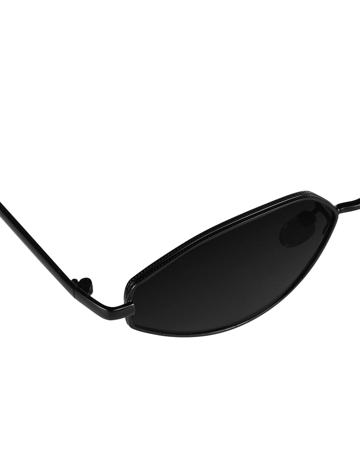 Black metal cat-eye sunglasses with black lenses, photo 4