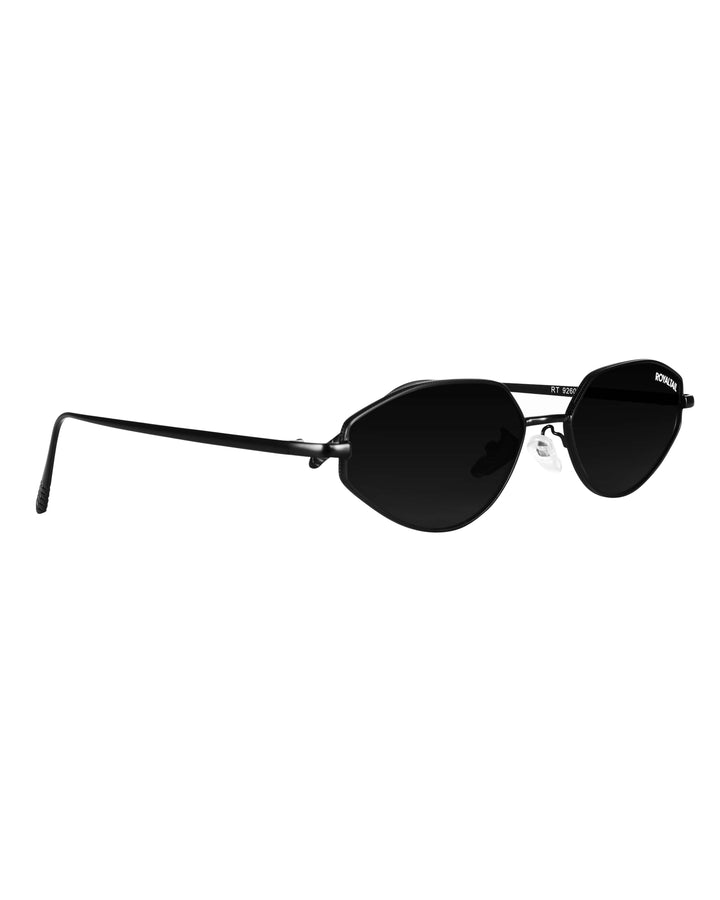 Black metal cat-eye sunglasses with black lenses, photo 8