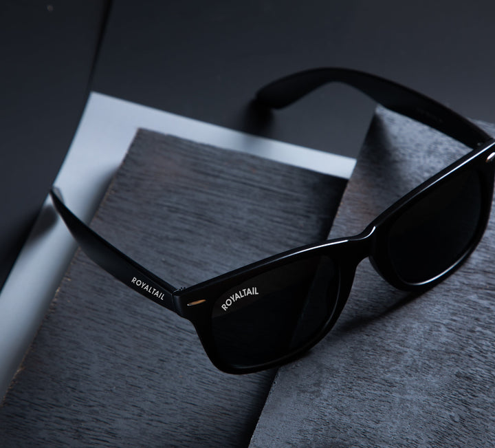 Black wayfarer sunglasses with black lenses, photo 8