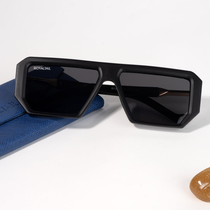 Rectangle sunglasses for men and women, gold and black frame and black lenses
