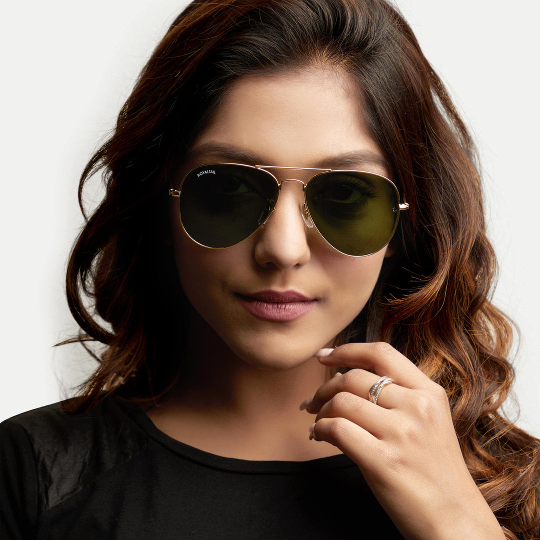 Gold aviator sunglasses with green lenses, photo 7