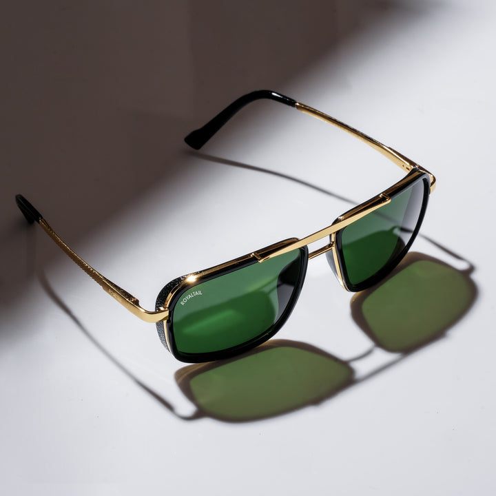 Square sunglasses for men and women, gold frame and green lenses