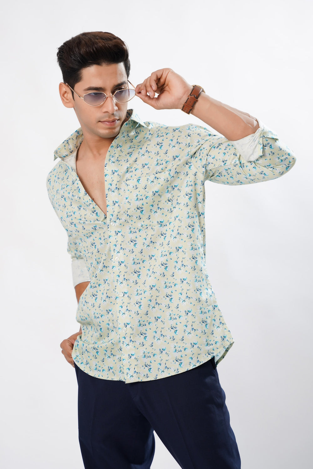 Men's Grey & Blue Orchid Print Cotton Shirt