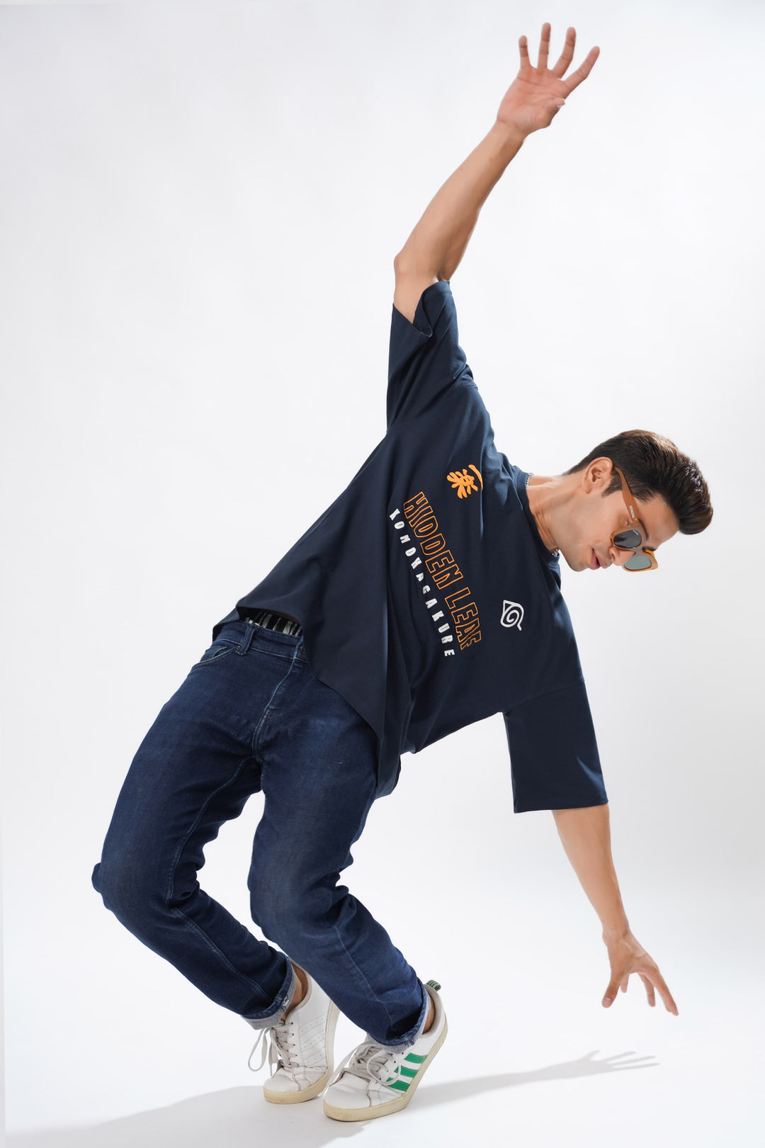 Men's Navy Oversized Graphic T-Shirt