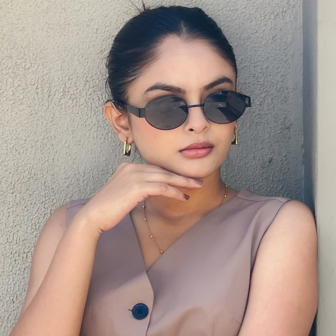 Oval Shape Sunglasses for Men & Women | Black Frame & Black Glass