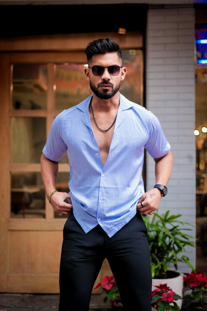 Manfinity Men Blue Striped Print Super Soft Premium Cuban Collar Half Sleeve Shirt